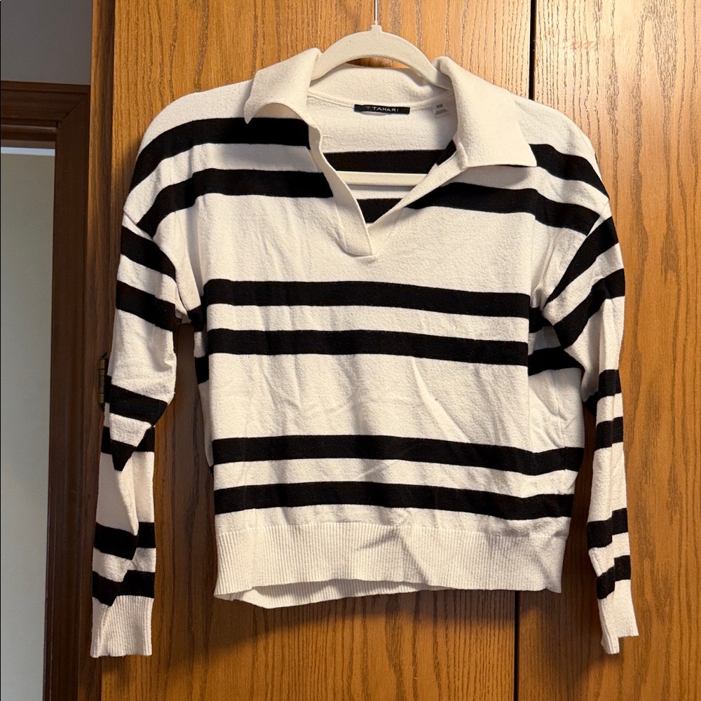 T Tahari Black and White Striped V-Neck Sweater